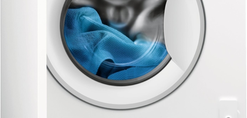 ELECTROLUX 700 SteamCare® EWN7F447WI