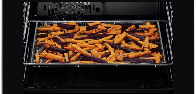 ELECTROLUX SteamBake LKI564266X